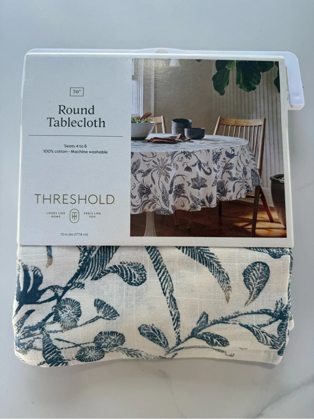 Threshold Dining Bundle Blue Floral Round Tablecloth & Cotton Table Runner, NWT